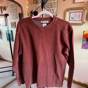 Columbia Men's V-Neck Sweater in Rust